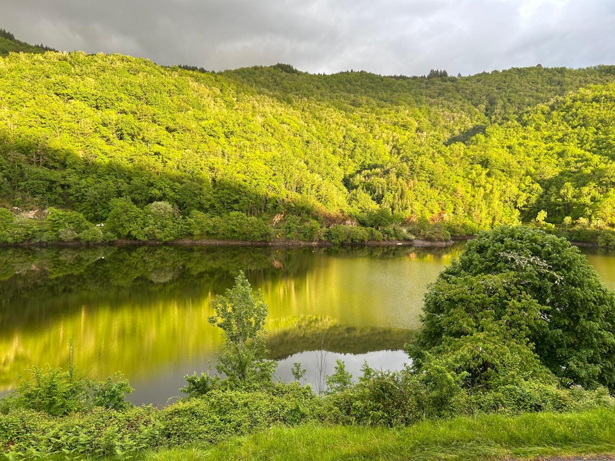 Le Chambon, Chambres D'Hotes Saint-Merd-de-Lapleau Exteriér fotografie