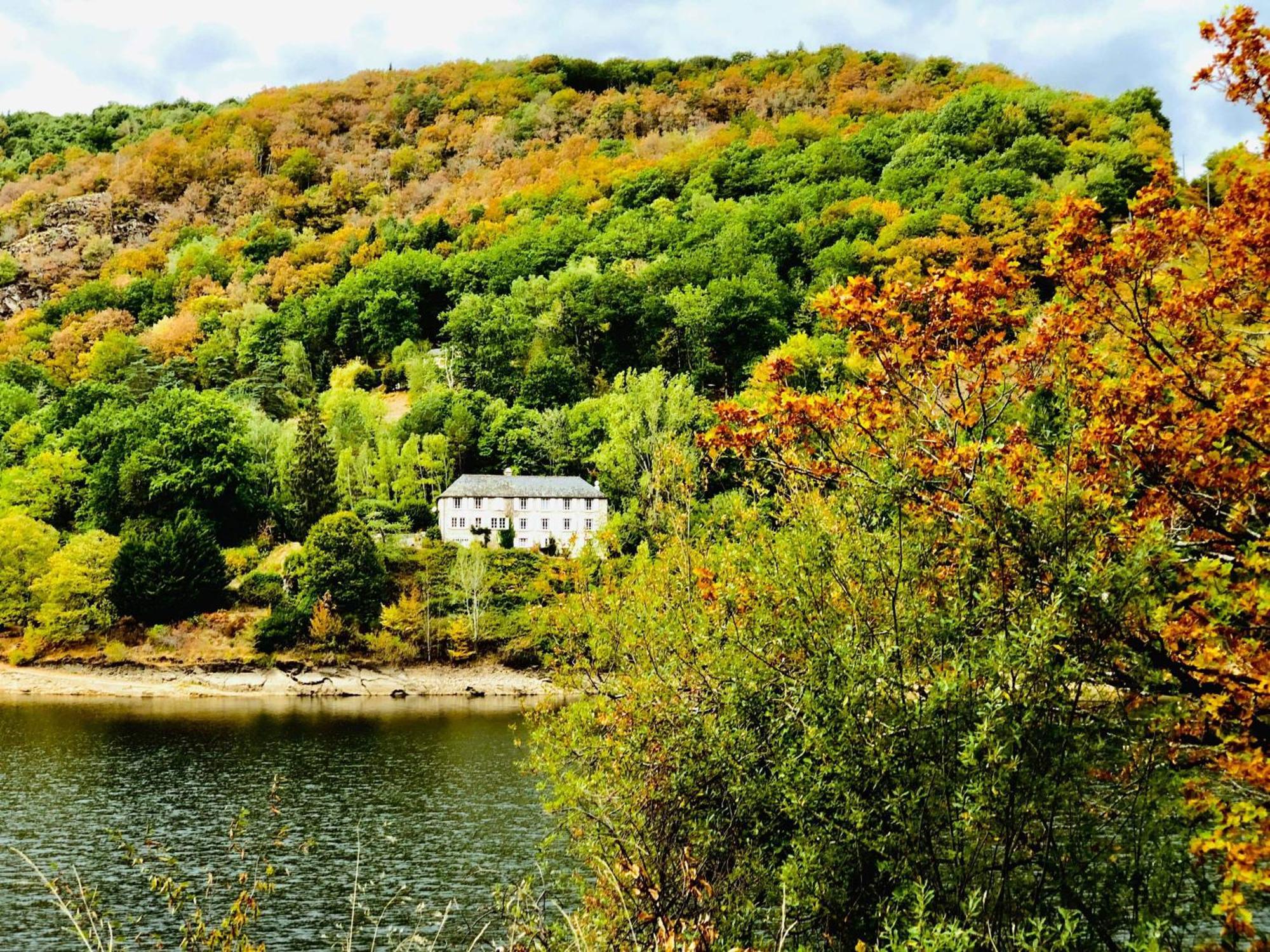 Le Chambon, Chambres D'Hotes Saint-Merd-de-Lapleau Exteriér fotografie